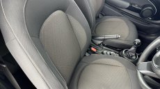 MINI Hatchback 1.5 Cooper Classic 3dr Petrol Hatchback